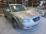 (local Pickup Only) Back Glass Heated Solar Opt 8721B3 With Antenna Fits 07-10 Used. Price: $119.26.