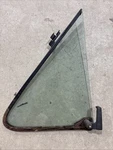 Fits 80-91 Ford F150 F250 F350 Bronco Passenger Right Front Vent Glass Window. Price: $50.00.