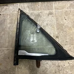 84-88 Toyota Pickup Truck 89 4RUNNER Rh Right Side Door Vent Window Glass Used. Price: $118.88.