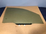 99-04 Honda Odyssey Passenger Rh Right Front Door Glass Used. Price: $90.00.