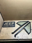 84-96 Jeep Cherokee Xj Comanche Mj Fixed Front Door Vent Windows Pair Lh Rh (S3) Used. Price: $79.99.