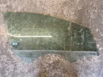 Passenger/right Side Front Door Window Glass For 2016-2019 Chevrolet Volt Used. Price: $77.00.