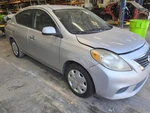 (local Pickup Only) Back Glass Sedan Fits 12-19 Versa 761260 Used. Price: $110.35.