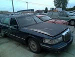 Passenger Right Front Door Glass Fits 94-97 Lincoln & Town Car 75164 Used. Price: $102.00.