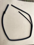 2022 Mercedes-benz Sprinter Front Door Window Glass Seal Gasket Right Side Oem Used. Price: $113.94.