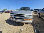 Used Rear Right Door Vent Glass Fits: 2004 Chevrolet Blazer S10/JIMMY S15. Price: $133.70.